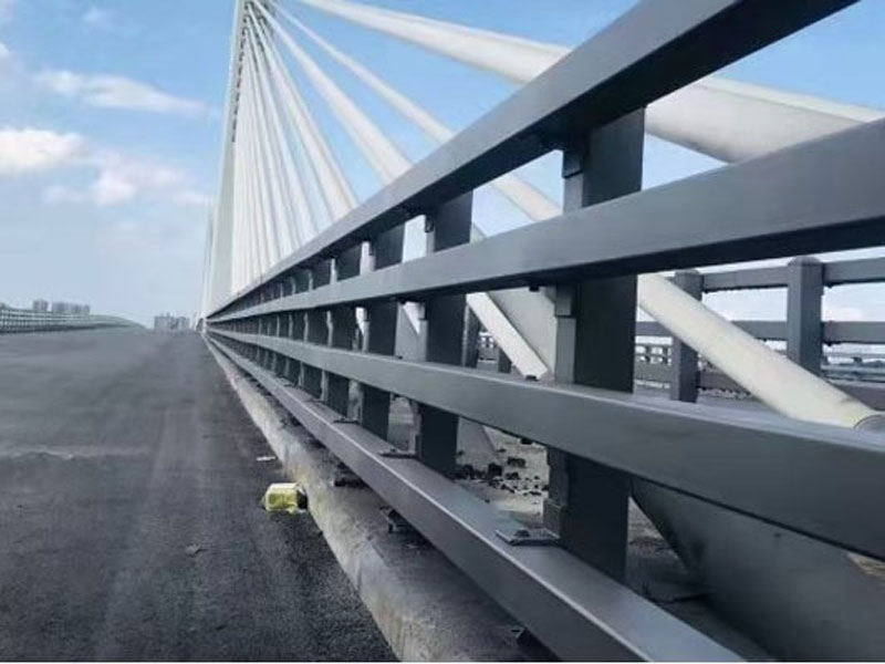 ��ײ����